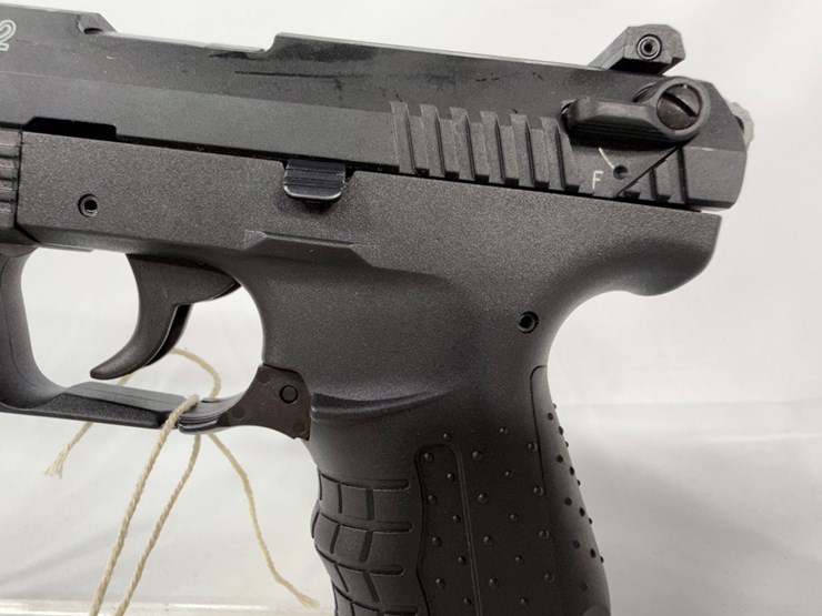 #27-•-walther-p22-22lr-pistol-w047469-image-7