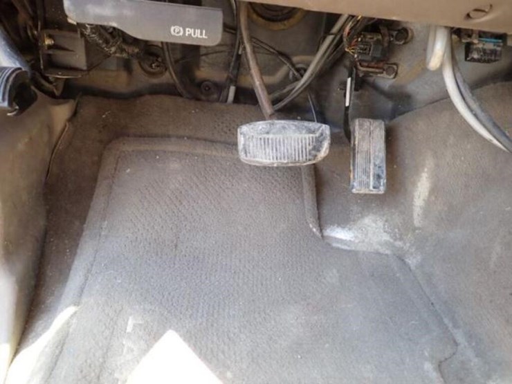 2002-ford-f350-image-13