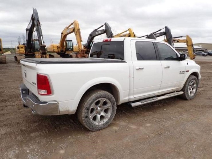 2017-dodge-ram-1500-image-5