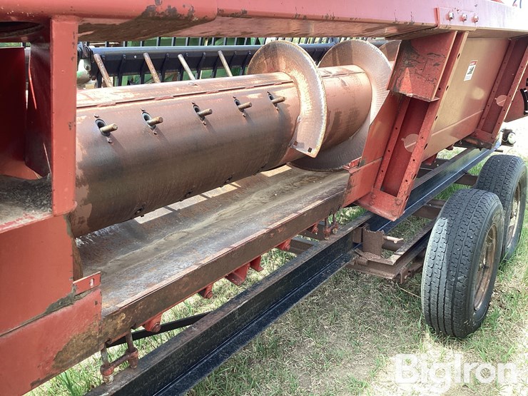 1987-case-ih-1020-image-11