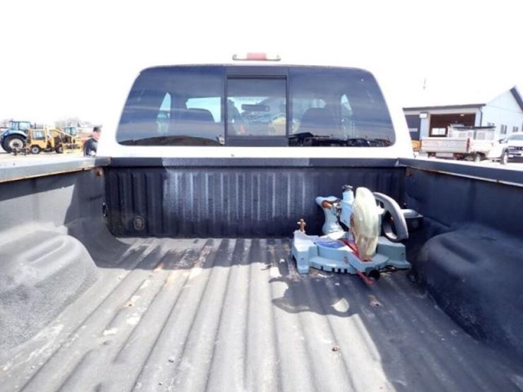 2010-ford-f350-xlt-image-38