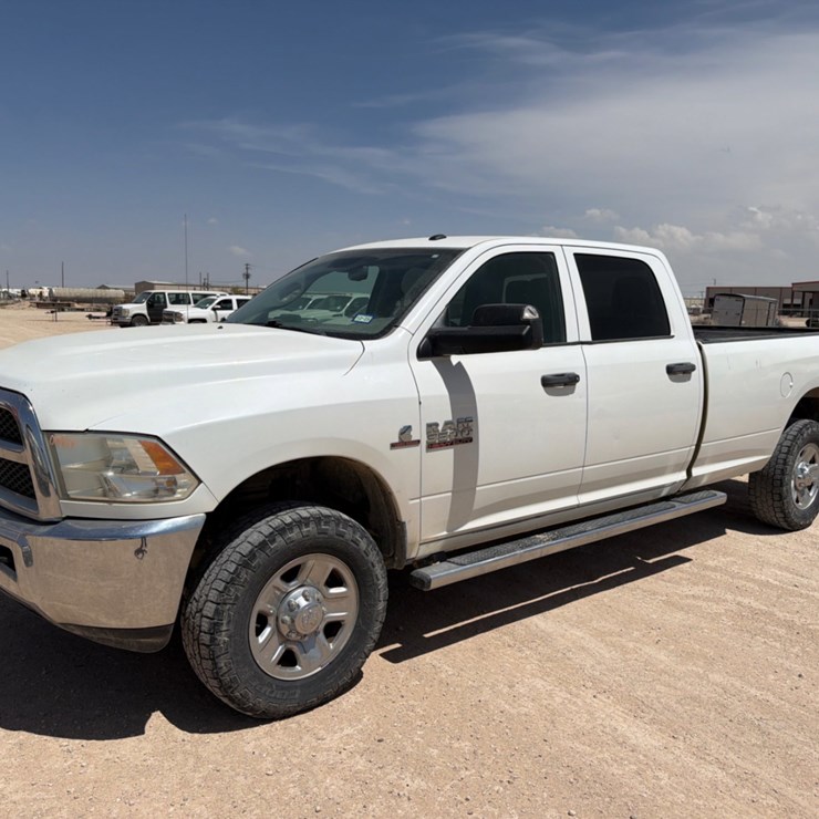 2016 DODGE RAM 3500