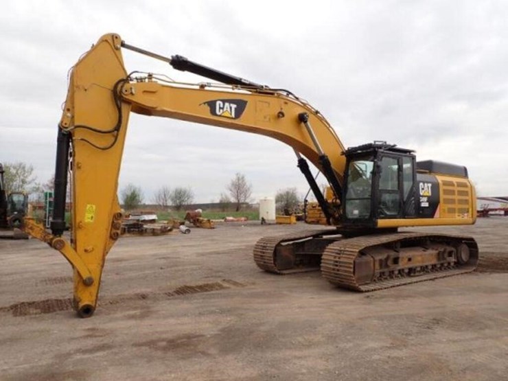 2015-caterpillar-349fl-image-1