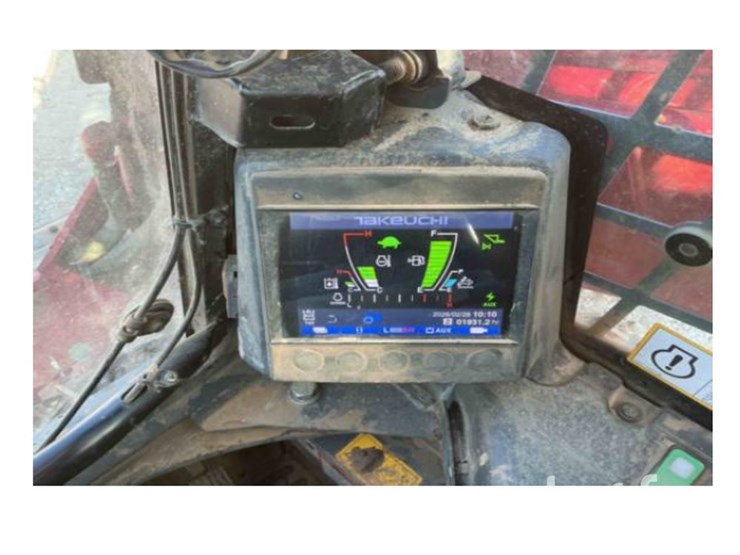 2022-takeuchi-tl12v2-image-21