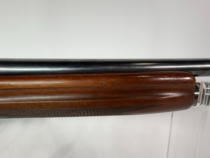 #88-•-browning-a-bolt-16ga-shotgun-x40034-image-24