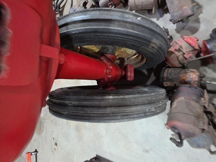 massey-ferguson-22-image-11