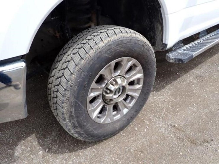 2018-ford-f250-xl-image-31