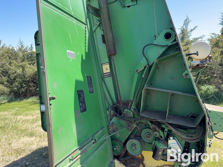 john-deere-530-image-15