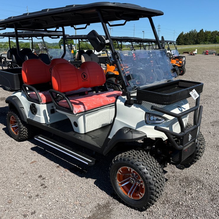 #18 • 2026 WOLVERINE KB-V414 ELECTRIC CARRY ALL
