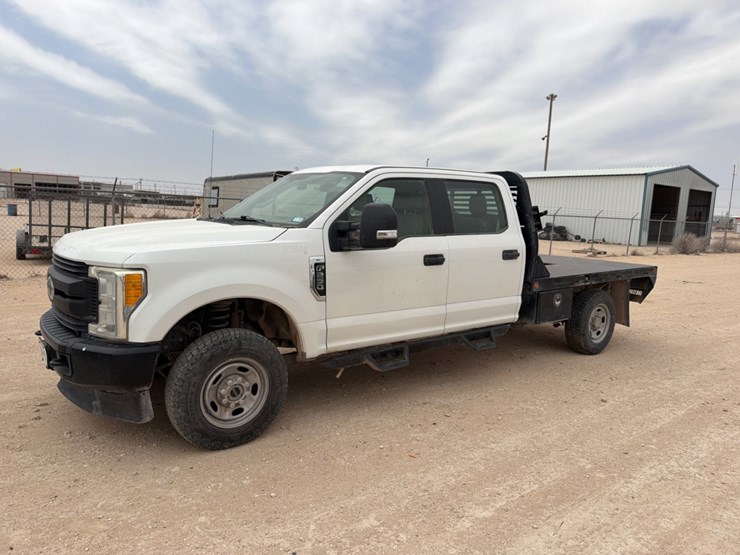 2019-ford-f250-image-1