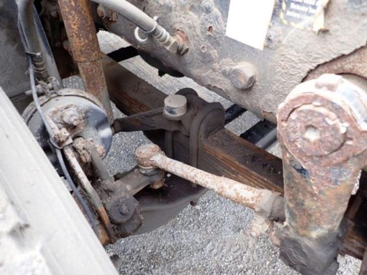 inoperable-2005-mack-cv713-tri/a-vacuum-truck-1m2a-image-29
