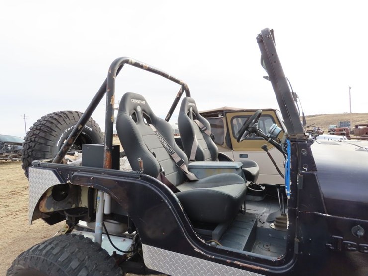 1973-jeep-cj-4x4-image-7