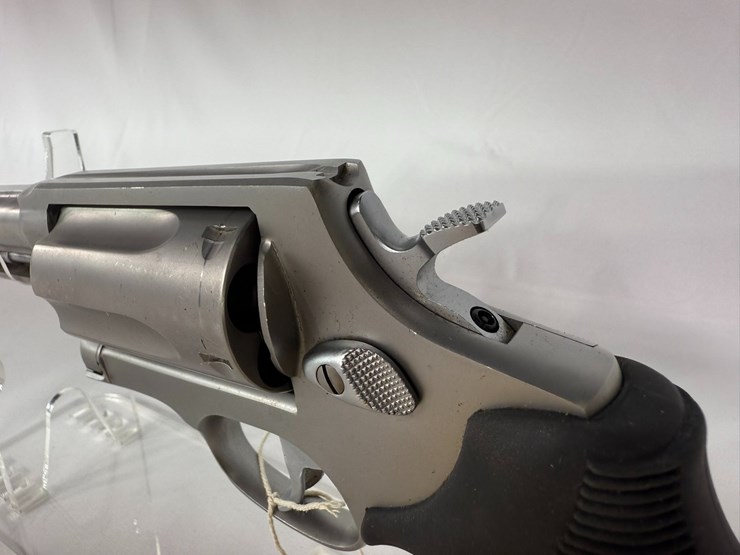 #84-•-taurus-the-judge-45lc/410gauge-bs626306-image-8
