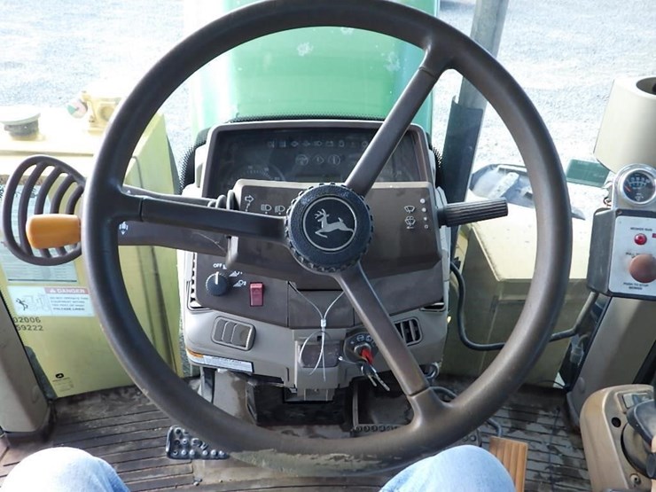2005-john-deere-7220-image-40
