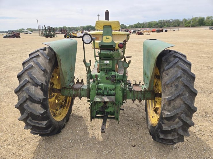 2010-john-deere-2010-image-16