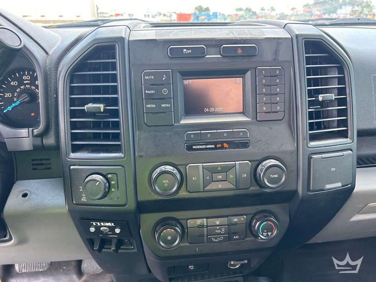 2016-ford-f150-image-17