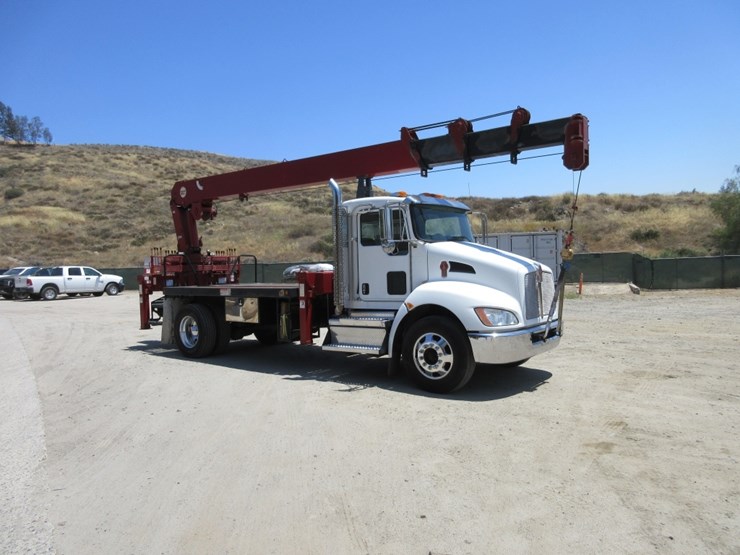 2019-kenworth-t270-image-2