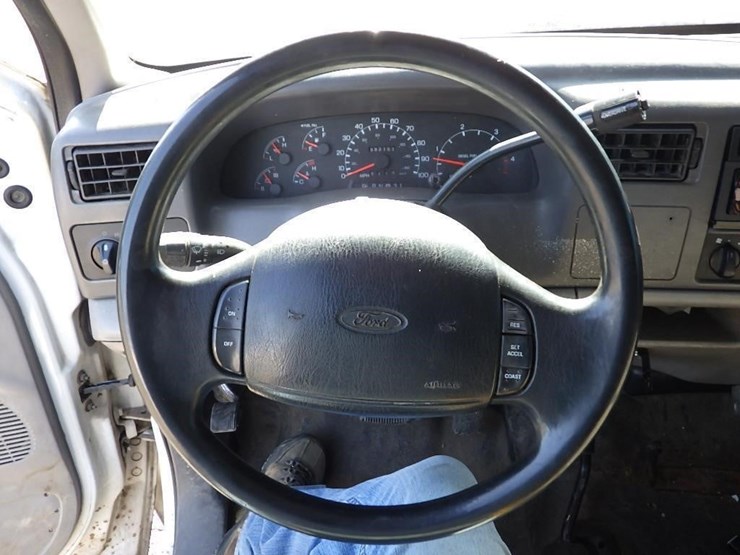1999-ford-f250-image-29