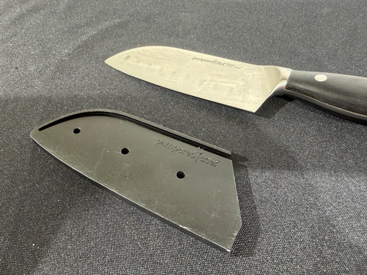 #36166-•-dalstrong-gladiator-series-vakiri-chef-knives-and-pampered-chef-knife-image-39