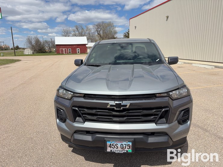 2025-chevrolet-colorado-image-11