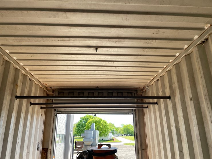#4530-•-40'-high-cube-shipping-container-image-8