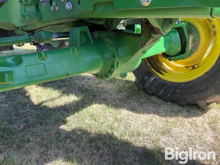 2020-john-deere-6155m-image-19