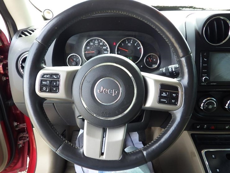 2013-jeep-patriot-image-29