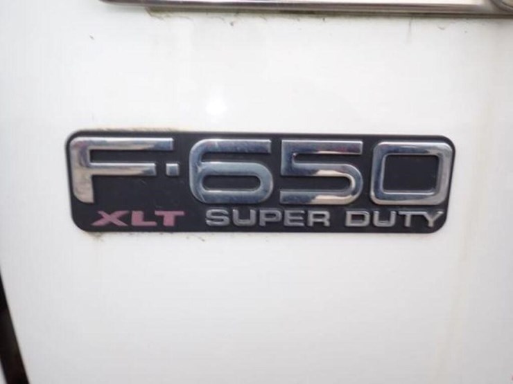 2006-ford-f650-xlt-image-21