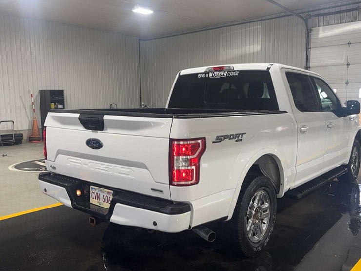 2020-ford-f150-image-5