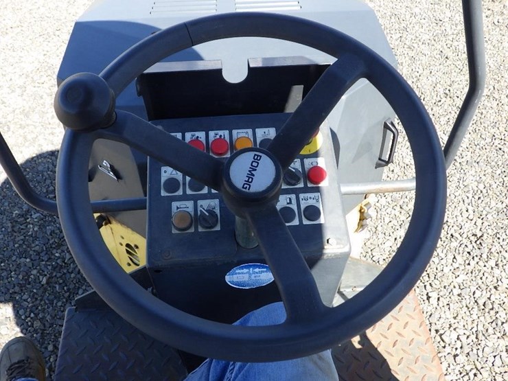 bomag-bw120ad-3-image-13