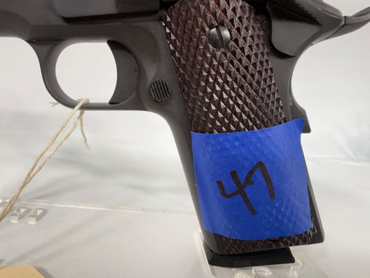 #47-•-american-tactical-m191161-45acp-pistol-gi120307-image-6