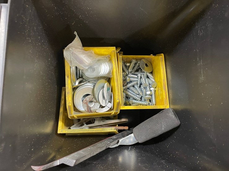 #4611-•-assortment-of-shop-hardware-image-5