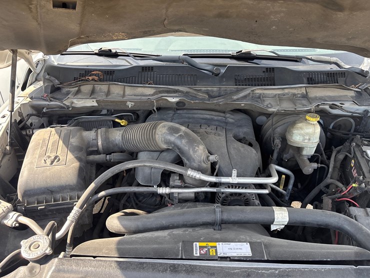 2015-dodge-ram-2500-image-11
