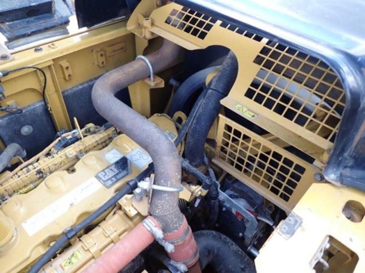 2016-caterpillar-336el-image-73