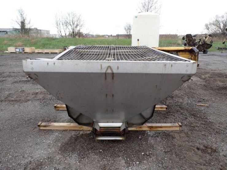 fisher-9-ft-stainless-truck-mounted-salter/sander-image-2