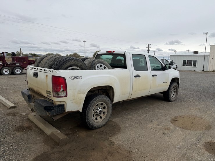 2012-gmc-sierra-3500hd-image-3