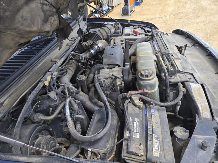 2001-ford-f350-image-30