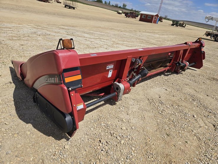 case-ih-3208-image-3