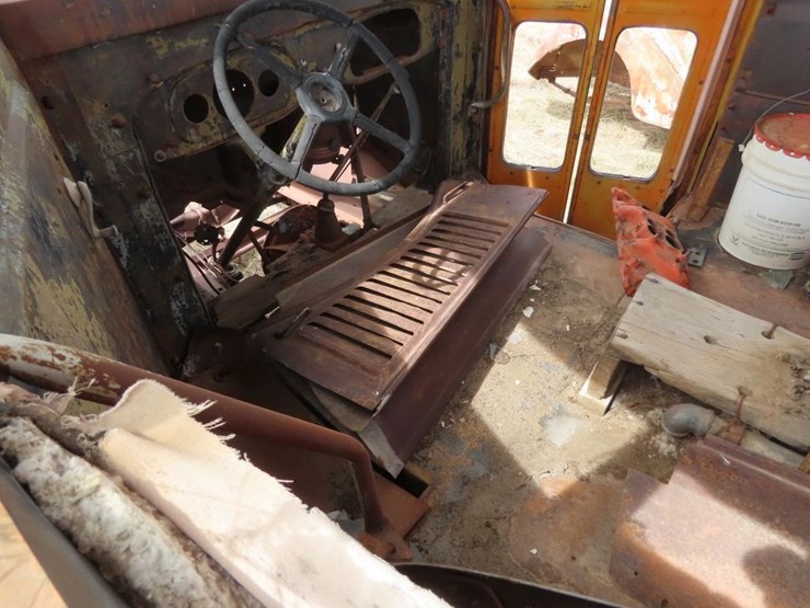 amazing-cool-1935-ford-short-school-bus-image-7
