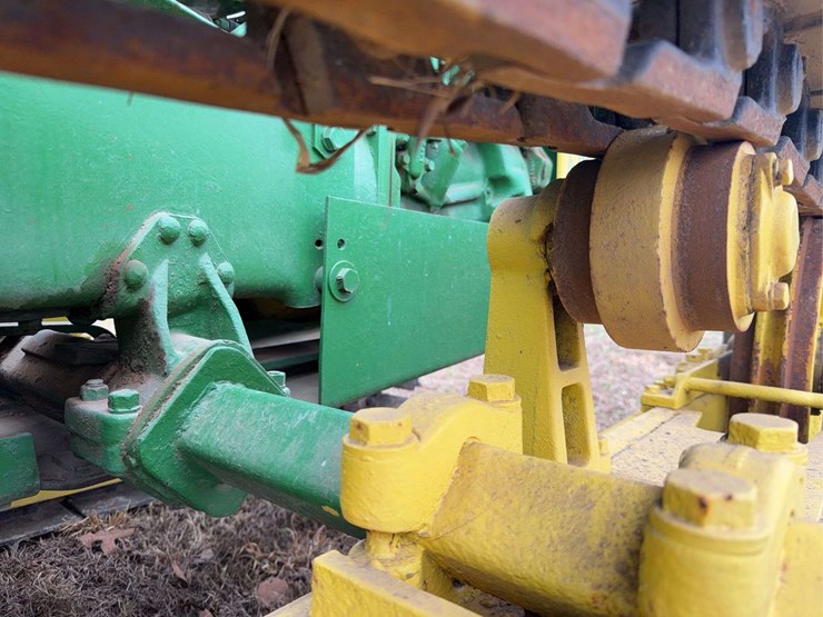 john-deere-420-image-19