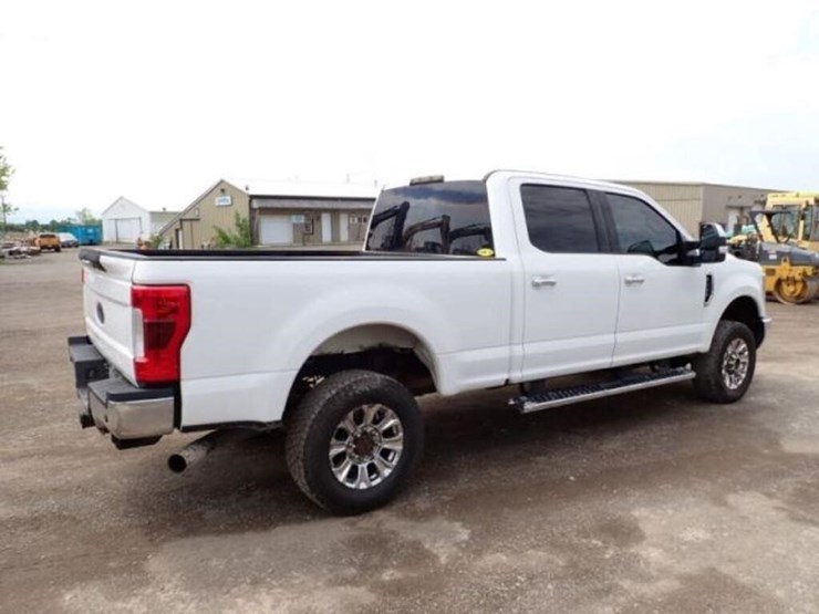 2018-ford-f250-xl-image-5