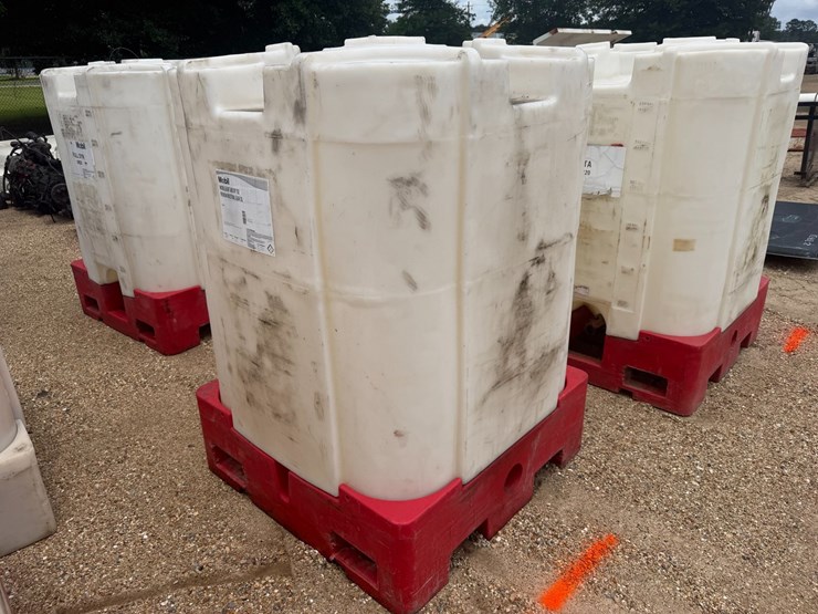 #1660-•-330-gallon-plastic-storage-oil-tank-image-2