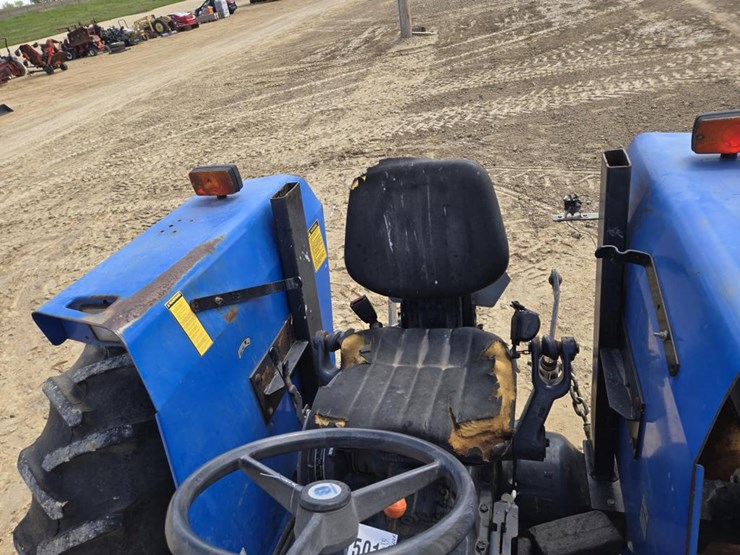 new-holland-5610-image-8