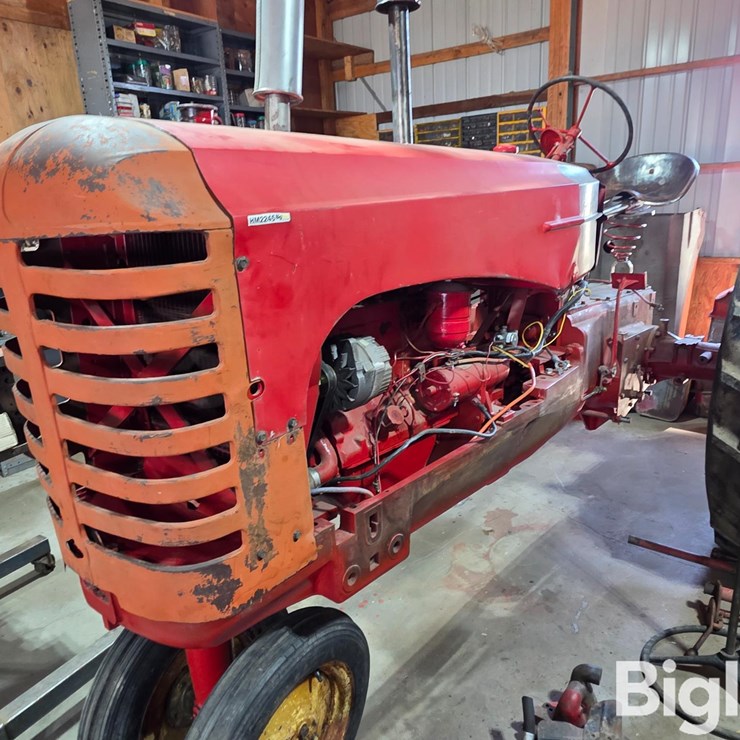 MASSEY-FERGUSON 22