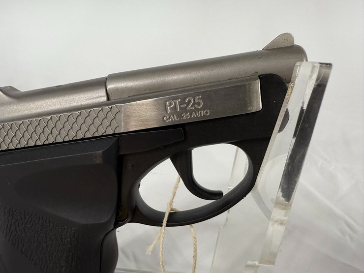 #10-•-taurus-pt-25-25-auto-pistol-031672-image-16