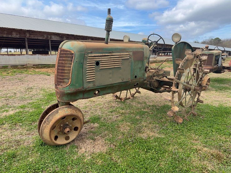 oliver-70-image-1