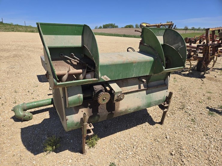 john-deere-50-image-1