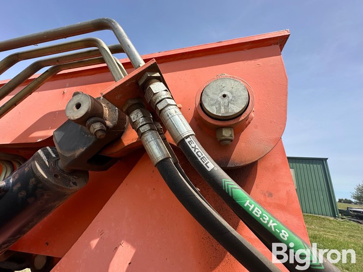 2011-jlg-skytrak-6042-4x4x4-telehandler-image-17