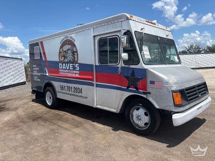 1995-gmc-step-van-image-2