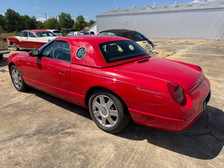 #47813-•-2004-ford-thunderbird-coupe-vin:-1fahp60a24y101242-image-4